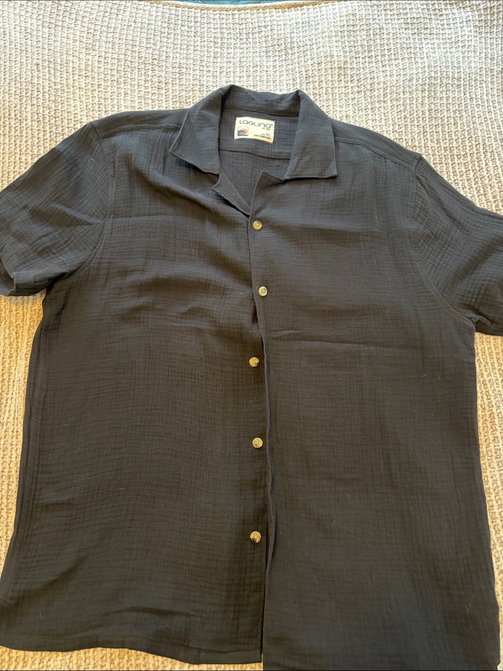 Laguna B Black Short-Sleeve Button-Down Shirt